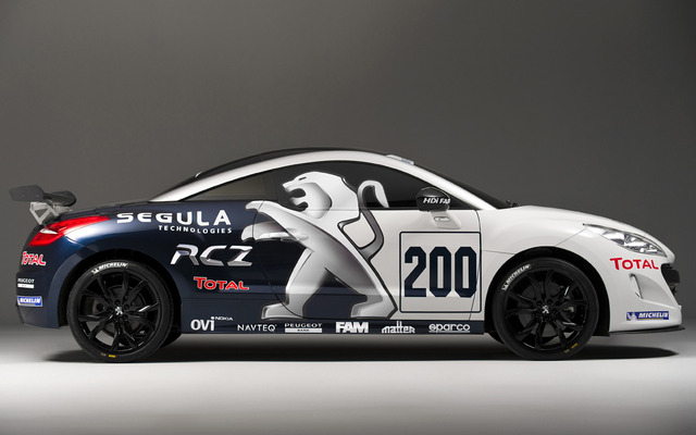 プジョー RCZ ディーゼル仕様がニュル24時間レースに参戦
