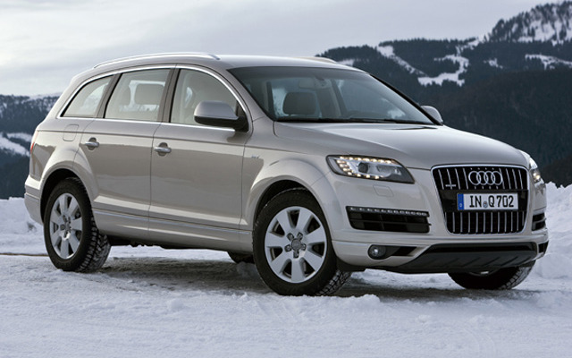 Q7