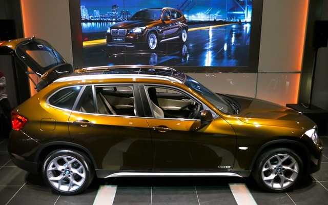 BMW『X1』発表 2リットルモデルで363万円の価格