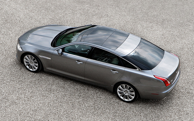 XJ