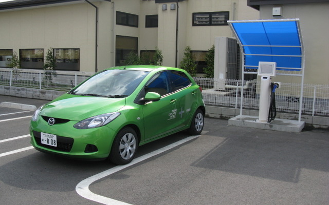 東京アールアンドデーがEVに改造したデミオを納車