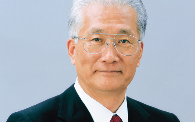 井巻久一会長