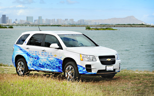 シボレーの燃料電池車とダイヤモンドヘッド