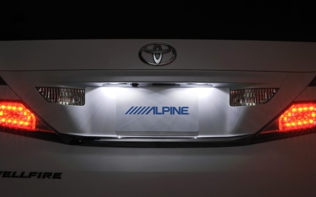 LED-C90D-AV ヴェルファイア装着