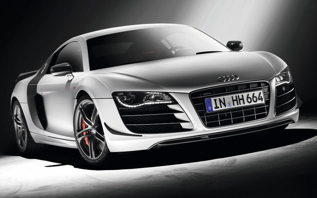 R8 GT