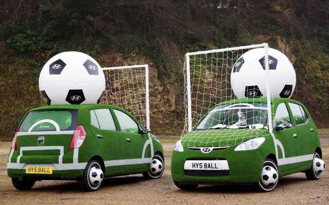 i10の「サッカー自動車」
