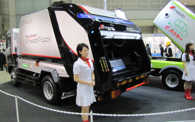 極東開発工業のゴミ収集車