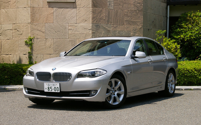 5シリーズセダン（550i）