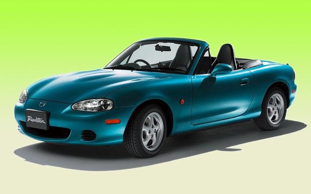【リコール】フォグランプをなめちゃいかん---マツダ車で火災のおそれ