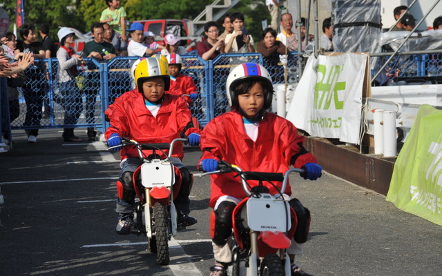 三宅島の子供らがライディングを披露した（6月のWE RIDE 三宅島 in お台場)　撮影＝中島みなみ