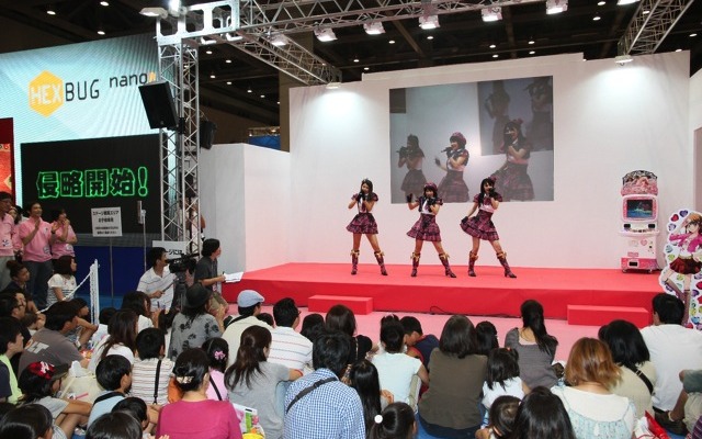 東京おもちゃショー10、ミニスカート・イベント