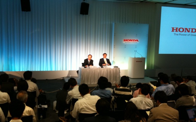 伊藤孝紳社長と近藤広一副社長