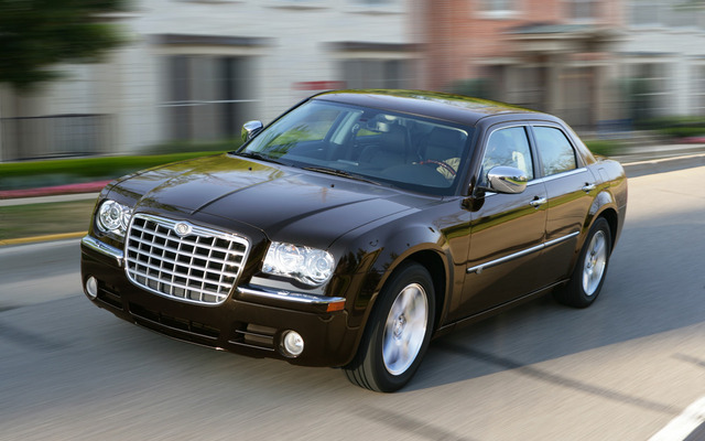 300C