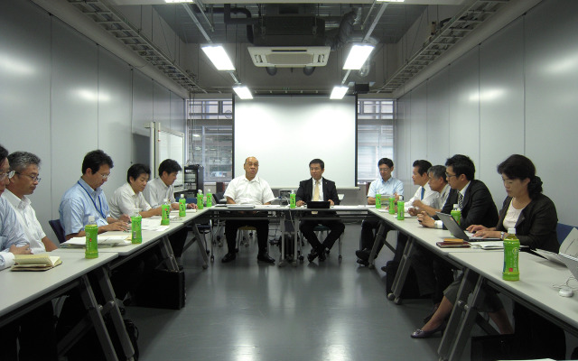 東京大学で行われた電気自動車普及協議会のEVコンバージョン部会