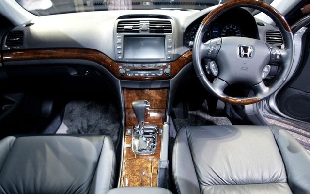 【新型ホンダ『インスパイア』写真蔵】触れて感じる上質さ