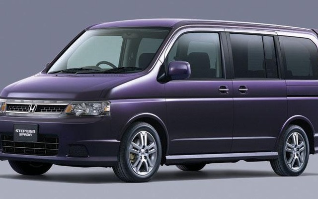 ホンダ『ステップワゴン』、マイナーチェンジで受注が大幅増
