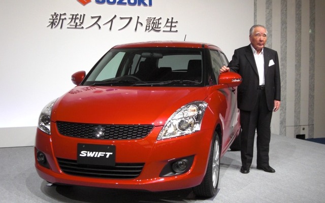 スイフト新型
