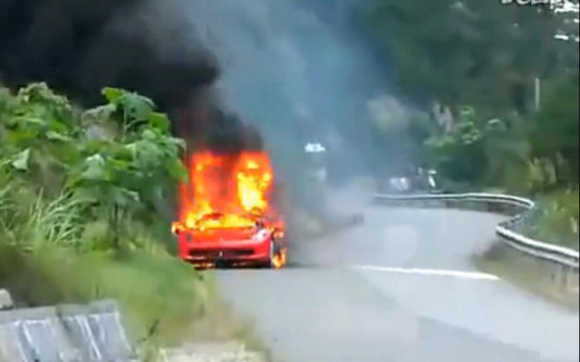 458イタリア 中国での火災事故映像（画像は動画キャプチャー）