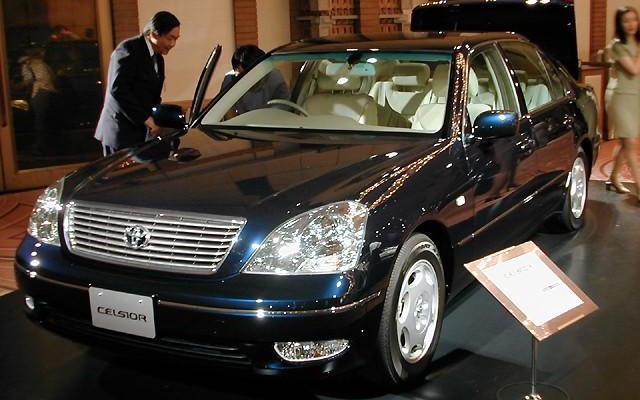 「トヨタの敵はトヨタ!」販売チャンネルひとつでホンダを抜き、日産を抜き…