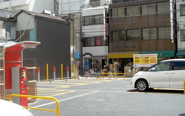 中央第6馬喰町駅前駐車場