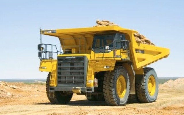 コマツ、ロシアで大型ダンプトラックを生産へ | レスポンス コマツ、ロシアで大型ダンプトラックを生産へ | レスポンス