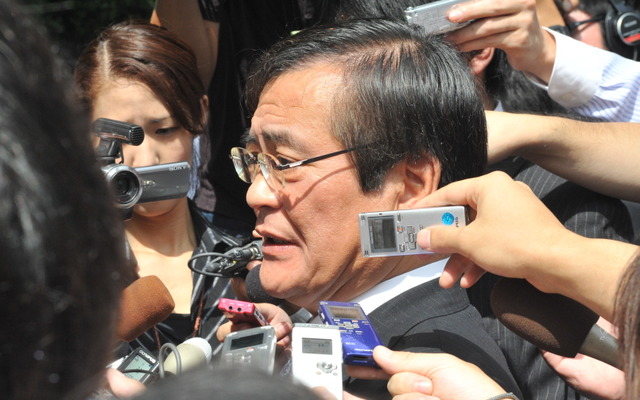 鉢呂吉雄新国会対策委員長（17日・憲政記念館）　撮影＝石田信一郎