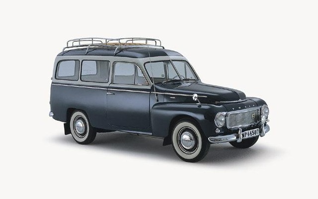 ボルボ、『V70』にエステート生誕50周年記念車