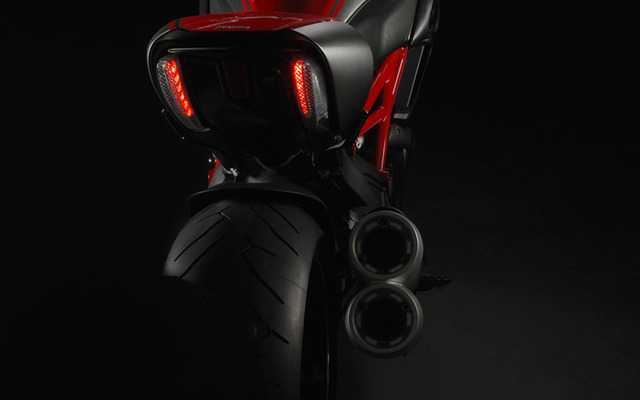 “悪魔”に由来するネーミングのDIAVEL