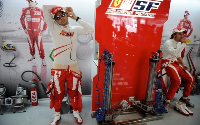 マッサ（向かって左）とアロンソ（日本GP）