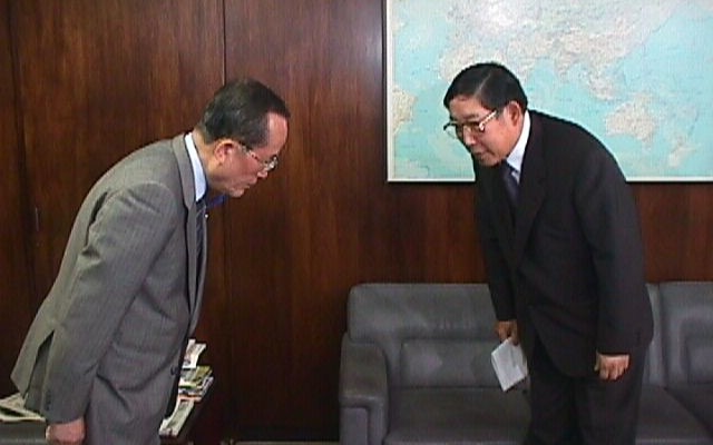 自工会vs運輸省の激突!! …と思いきや、これが