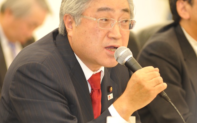 池口国交副大臣　長妻前厚労相