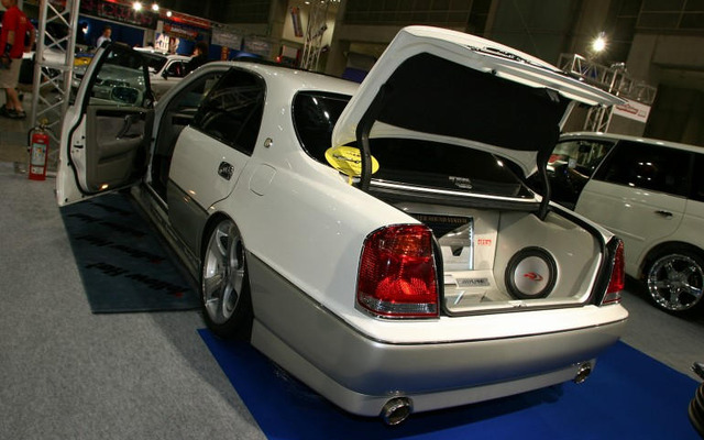 【オートギャラリー2003写真蔵】豪華絢爛。これがVIPカーの世界