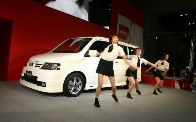 【オートギャラリー2003写真蔵】新型車カスタムぞくぞくのホンダ