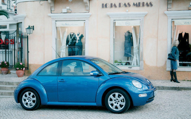 もっともクールな自動車ブランドはVW『ニュービートル』