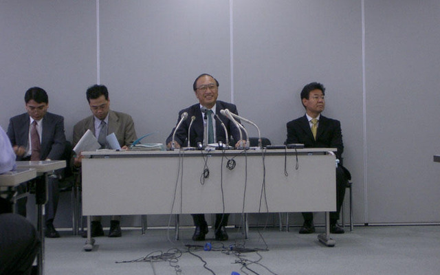 藤井総裁の巻き返しも扇大臣冷たく---JH財務諸表