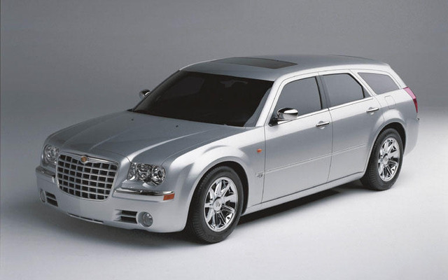 【フランクフルトショー2003出品車】クライスラー『300Cツーリング』…欧州へ