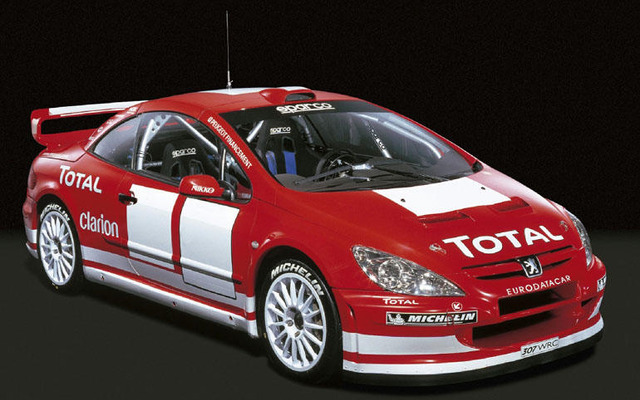 【フランクフルトショー2003出品車】プジョー『307WRC』---屋根は開くの?