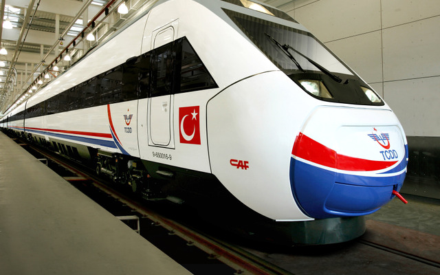 高速列車 Ankara-Istanbul
