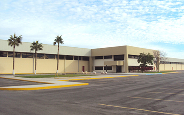 メキシコ新工場外観