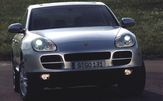 【フランクフルトショー2003出品車】『カイエン』にポルシェ初のV6