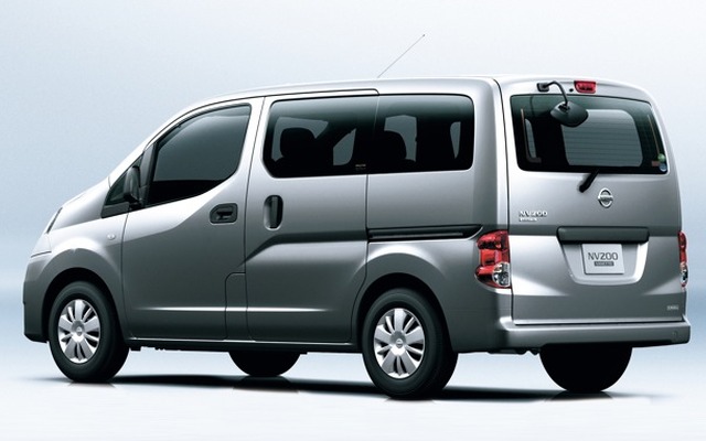 日本市場向けに、日産の小型商用車を三菱に供給する。写真は日産NV200