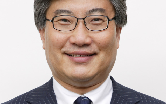 2011年1月1日付で新社長に就任する亀井克信氏
