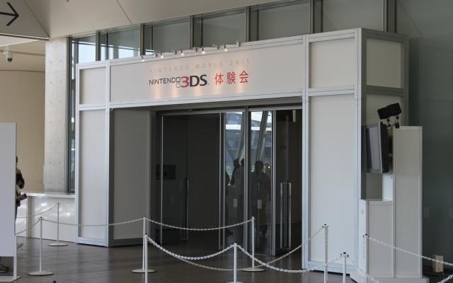 【Nintendo World 2011】いよいよ開幕！3DSの初体験に1000人以上の行列  【Nintendo World 2011】いよいよ開幕！3DSの初体験に1000人以上の行列 