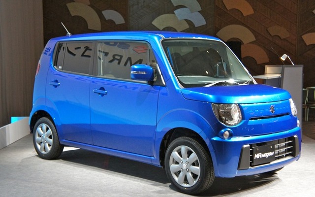 MRワゴン 新型モデルは個性的デザインと広い室内空間が特徴