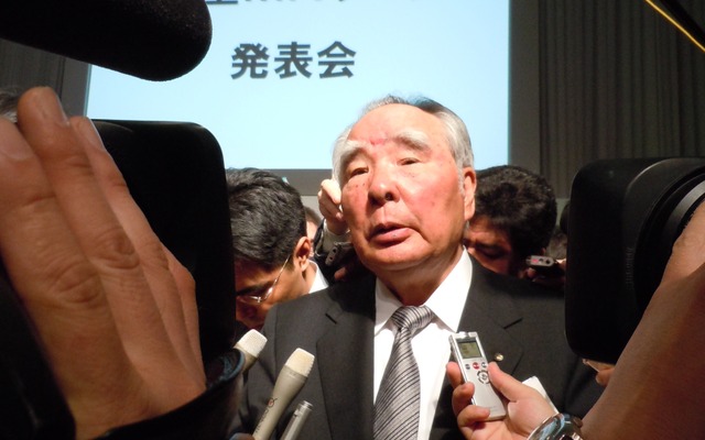 鈴木修会長