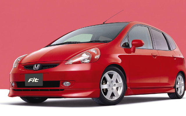 2003年度上期の新車登録、2年ぶりのプラス