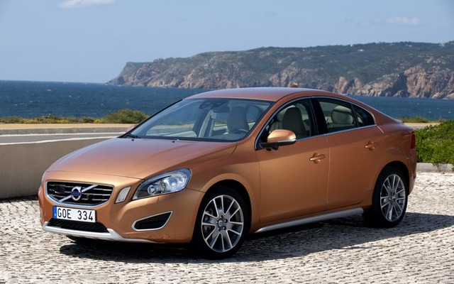 S60 新型（写真は海外仕様）