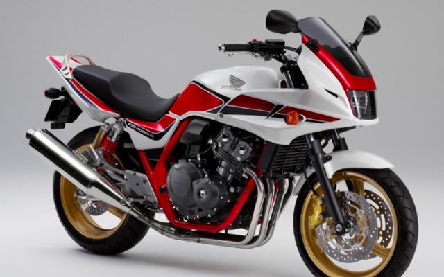 CB400 SUPER BOL D'OR Special Edition（パールサンビームホワイト）