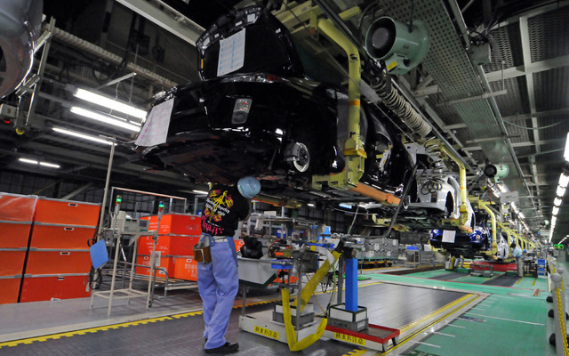 プリウスを生産する堤工場（資料画像）