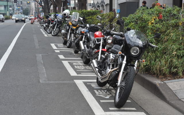（6日・東京・表参道バイクパーキングチケット）　撮影＝中島みなみ